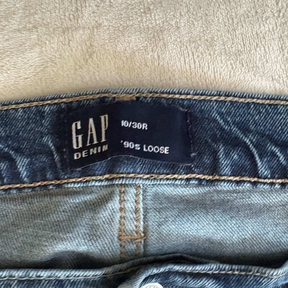 GAP women’s 90s loose jeans